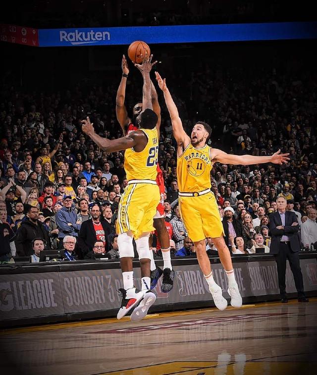 阿诺德西甲适应困难，肌肉损伤频繁，体能与技术对抗不适应，皇马医疗团队“伤仲永”魔咒再现。（阿诺德西甲适应受阻：肌肉伤频发、对抗节奏难匹配，皇马医疗“伤仲永”魔咒再现）