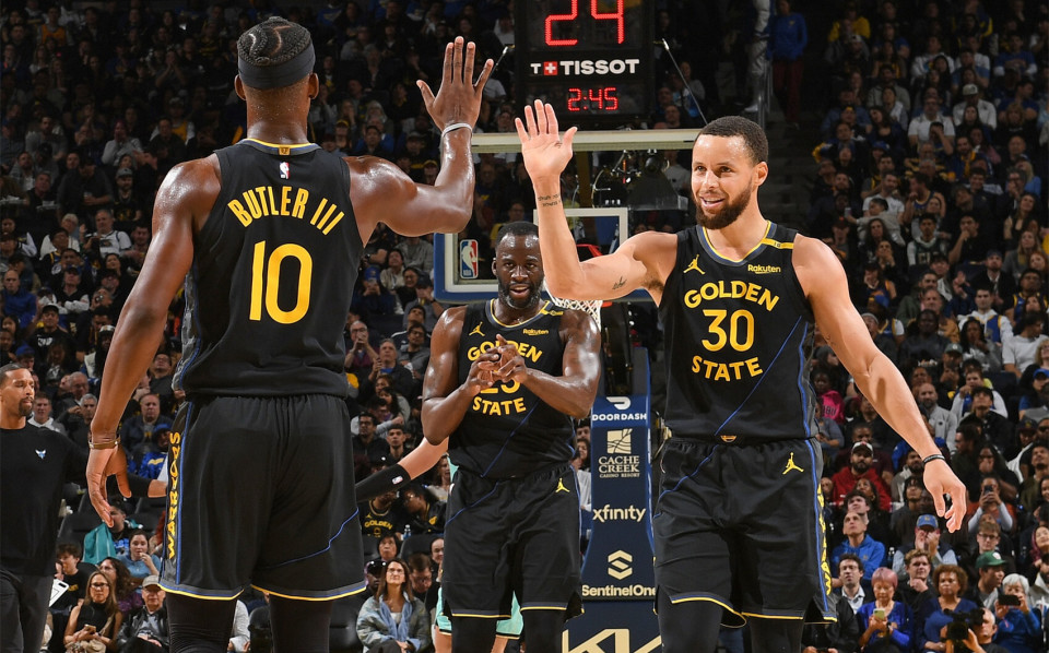 中国U19女排副攻崭露头角，3-0轻取智利取世锦赛两连胜，今晚迎战日本（中国U19女排副攻闪耀全场，3-0完胜智利收获世锦赛两连胜，今晚对阵日本）