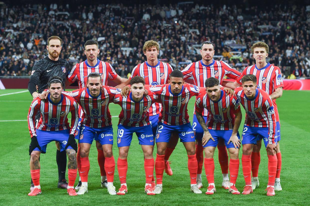 范晓冬：亚泰不破不立需要重建，最适合的人选是杜震宇（范晓冬认为亚泰需重建，杜震宇是最合适的主帅人选）