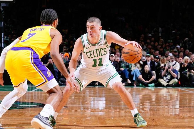 被针对了一整场，却笑到最后（整场遭针对，终成赢家）