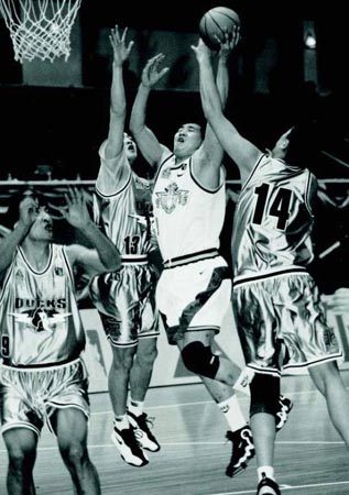 此前多家豪门有意，赛义德-马拉：这个冬窗我会留在科隆（尽管多家豪门有意，赛义德-马拉：冬窗将留守科隆）