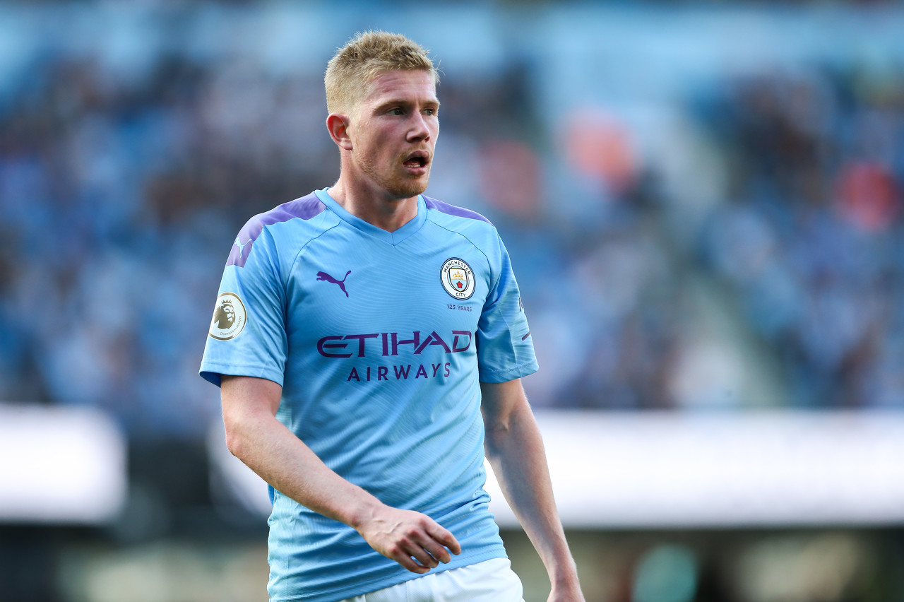 罗哥最后一次戴帽是对阵热刺，没想之后热刺就成了曼联的苦主（罗哥上次帽子戏法献给热刺，此后热刺却成了曼联克星）