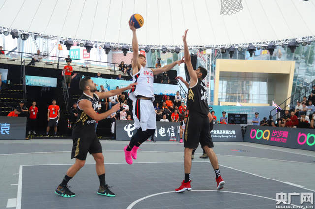 4-0登顶意甲！劳塔罗80米奔袭破门，齐沃拯救2大弃将，唯独他救不了（4-0领跑意甲！劳塔罗80米长途奔袭破门，齐沃激活两大弃将，却独救不了他）